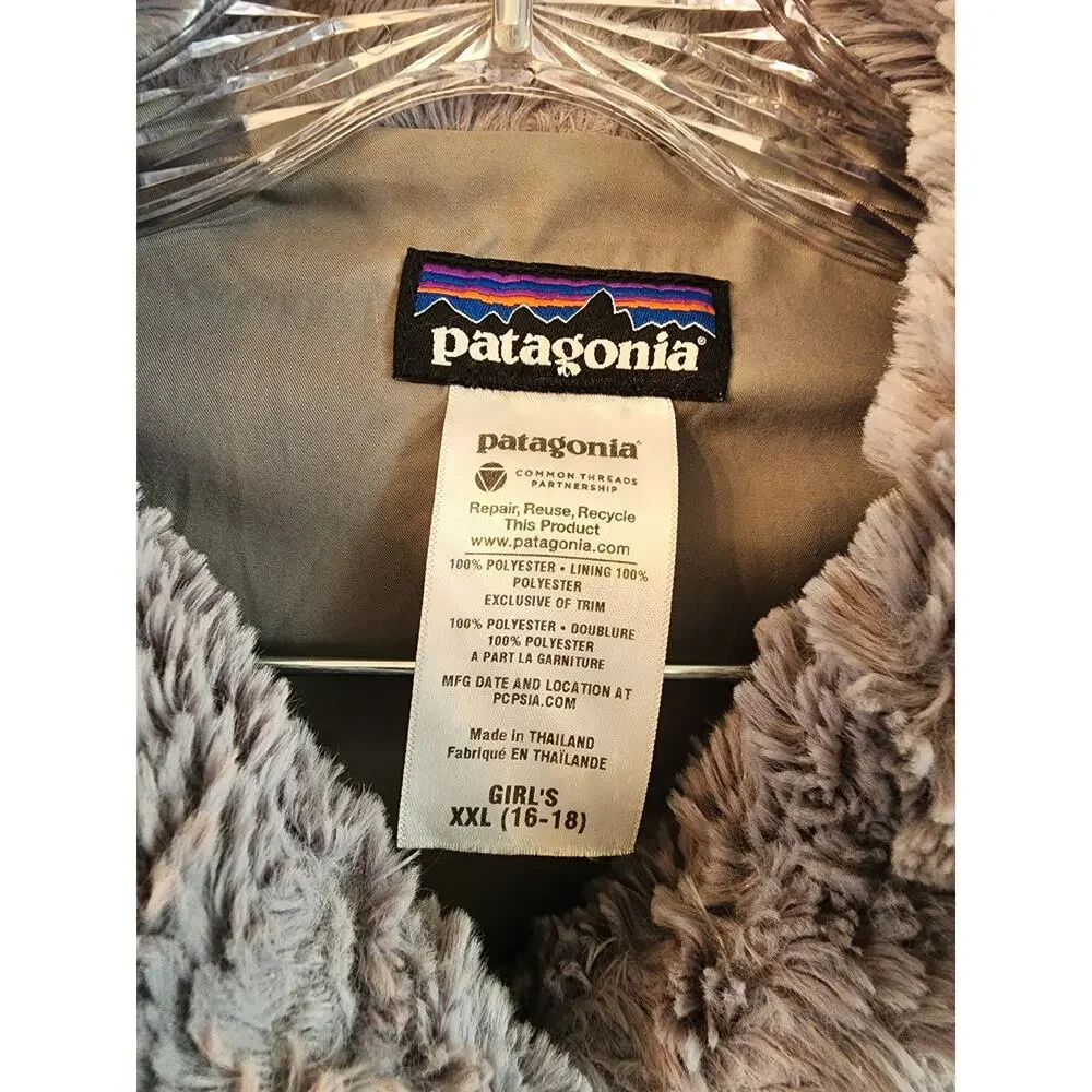 Patagonia Girls Coat Jacket SZ XXL (16-18) Gray Faux Fur